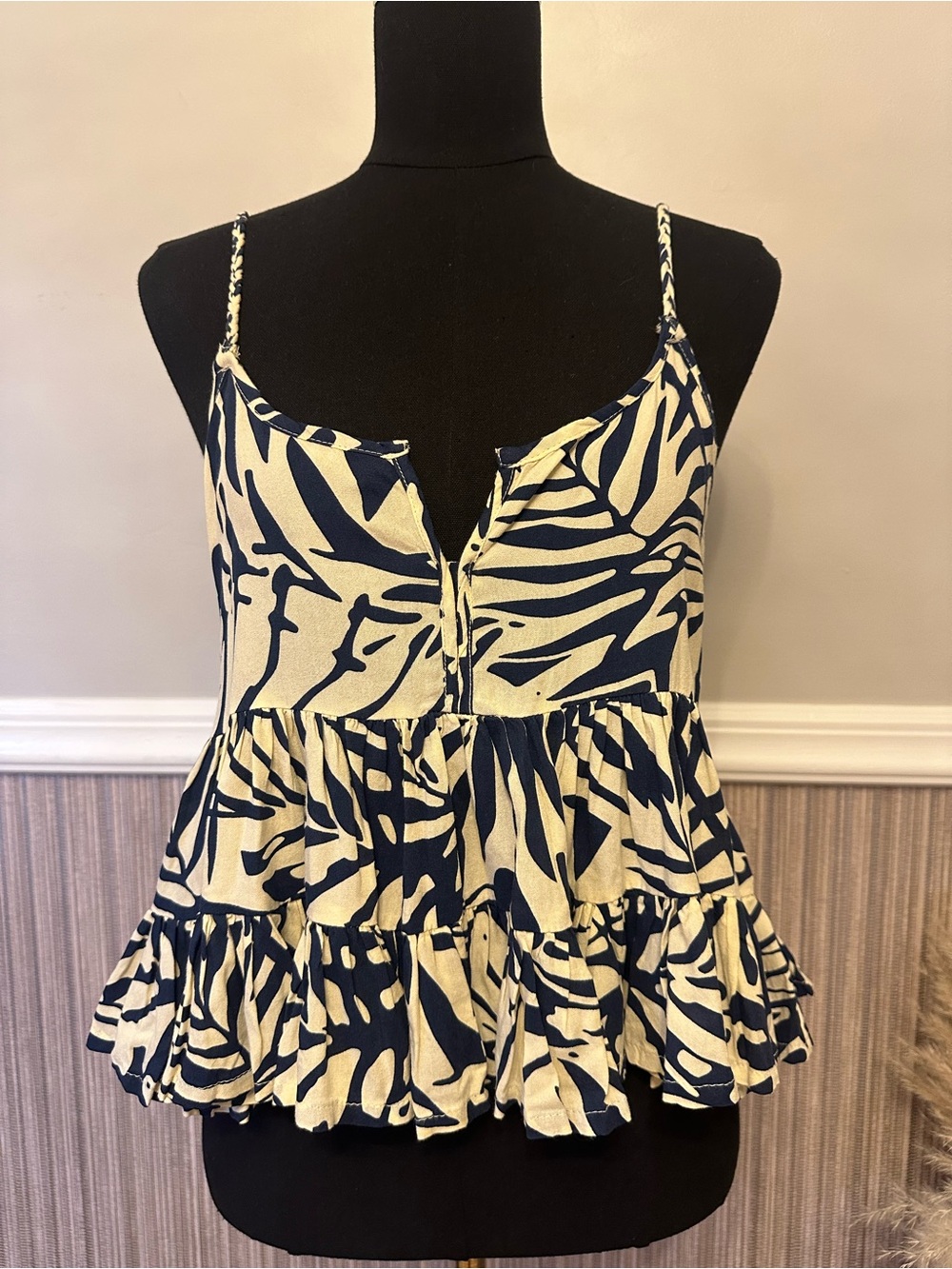 Patrons of Peace Tropical Leaf Tiered Peplum Cami Tank Medium Boho Rayon